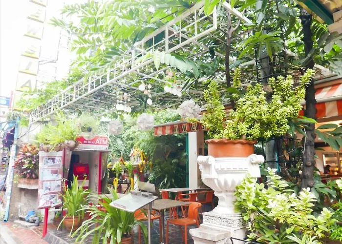 Vandrerhjem New Siam 1 *